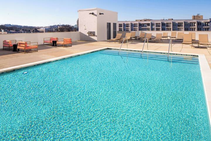 Pool 5 of 34