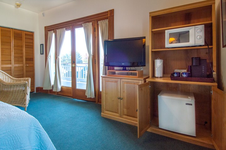 The Swan Hotel