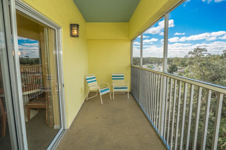 Barefoot Suites