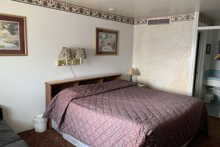 Room 22 of 24