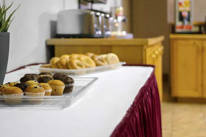 Breakfast/Coffee Service 43 of 49
