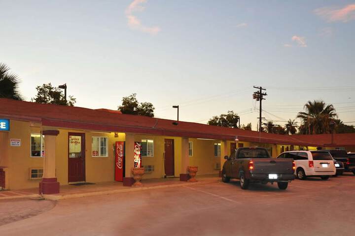 Hotel 5 of 35
