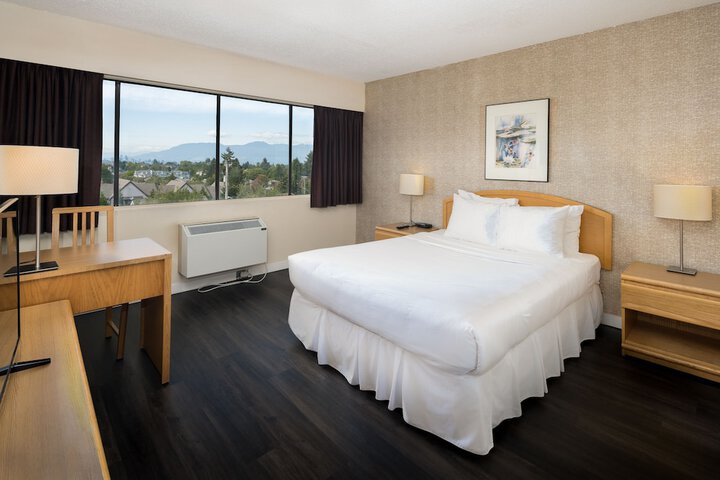 Room 20 of 35