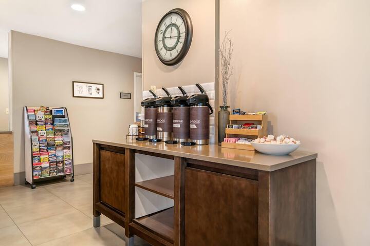 Country Inn & Suites by Radisson Frederick, MD
