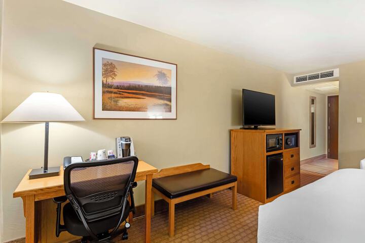 Room 26 of 59