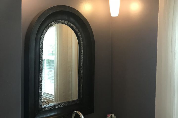 Room 40 of 64