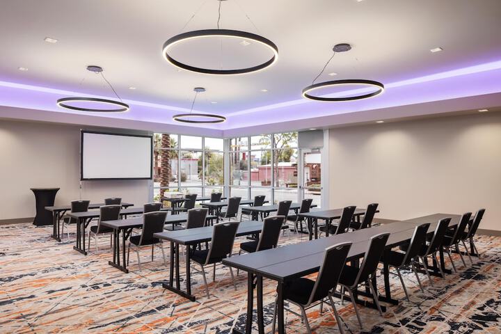 Hilton Garden Inn Chandler Downtown