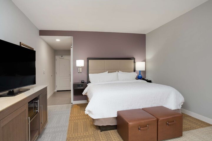 Room 12 of 40
