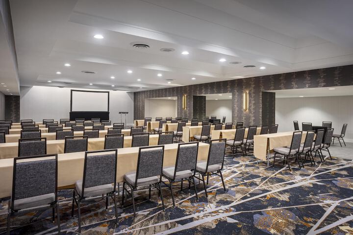 DoubleTree by Hilton Philadelphia Center City