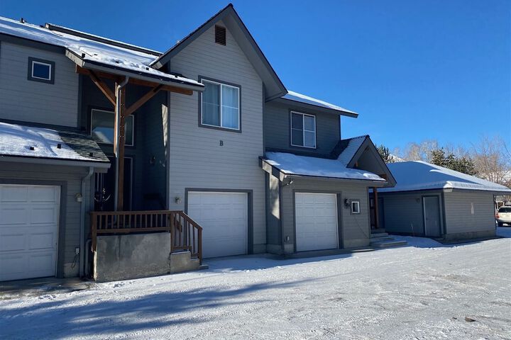 Della View 2BR Condo - in the Heart of Historic Downtown Hailey!