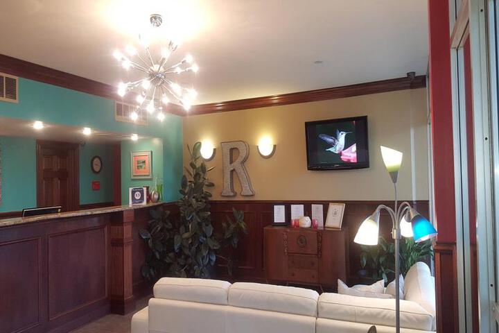 RIVER ROCK INN