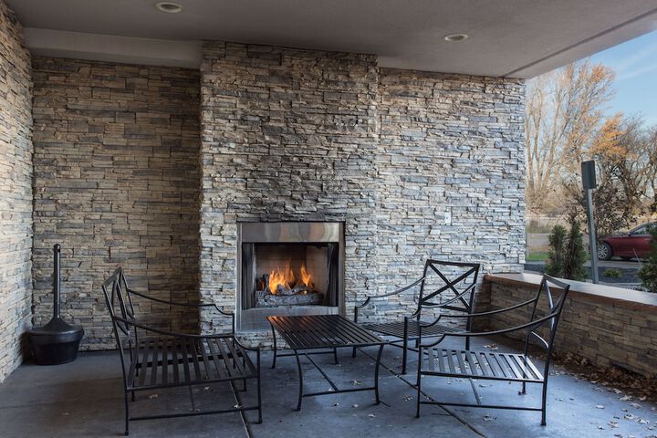 Terrace/Patio 31 of 33