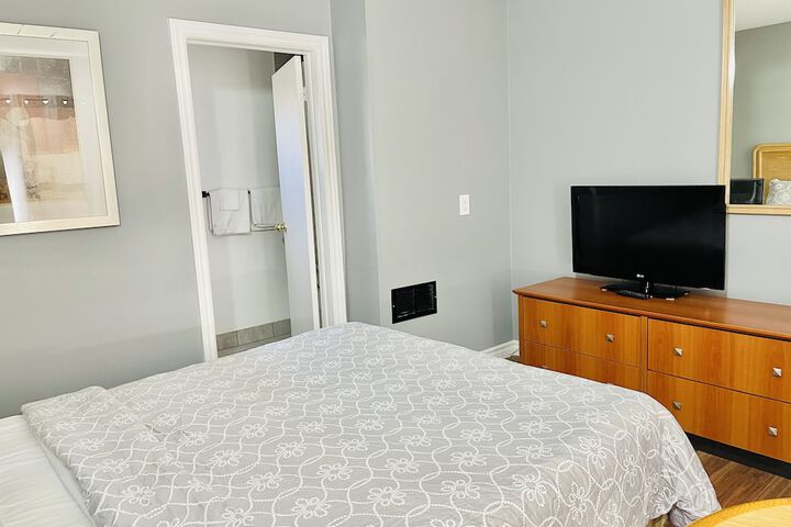 Room 18 of 24