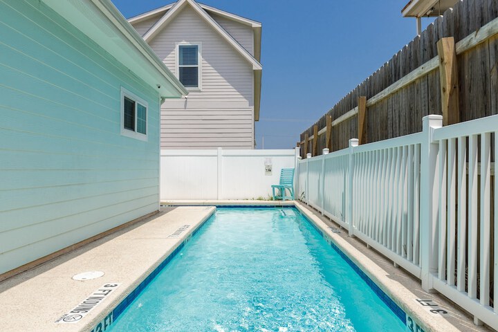 Pool 5 of 24