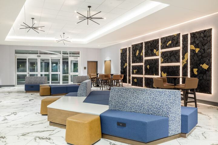 Hotel Interior 43 of 118