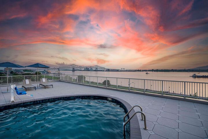 Pool 18 of 145
