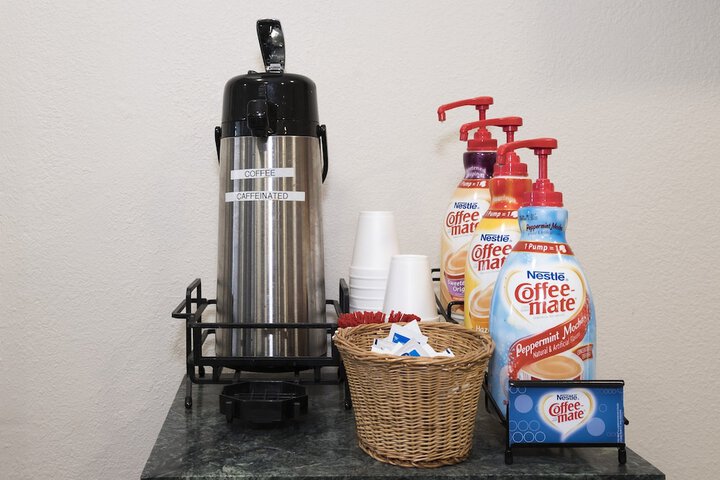 Breakfast/Coffee Service 50 of 52