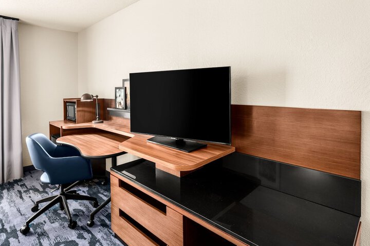 Room 25 of 45