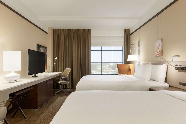 Room 22 of 40