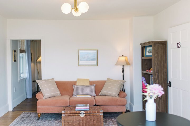 Admirals Quarters Inn