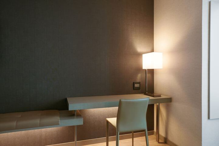 Room 18 of 67