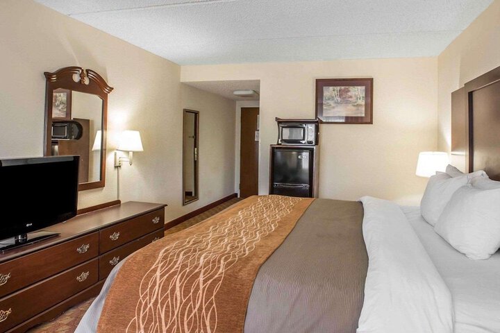 Room 22 of 34