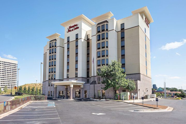 Hotel 2 of 52