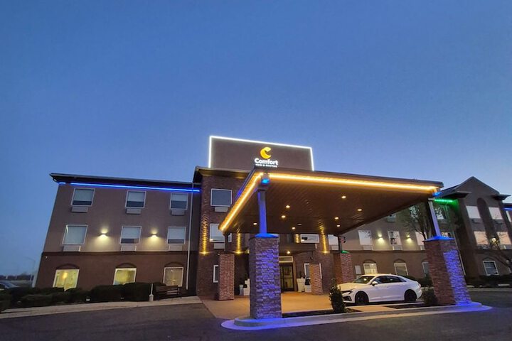Comfort Inn & Suites Miami - Route 66