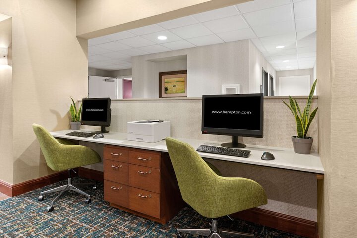Hampton Inn & Suites Burlington