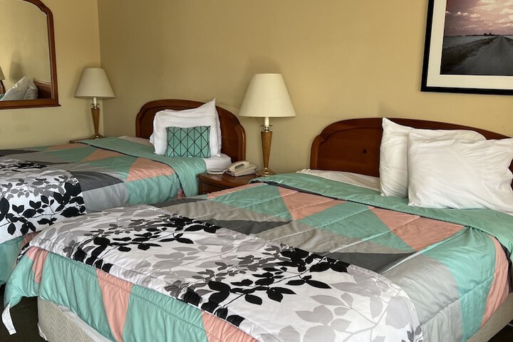 Ambassador Inn & Suites