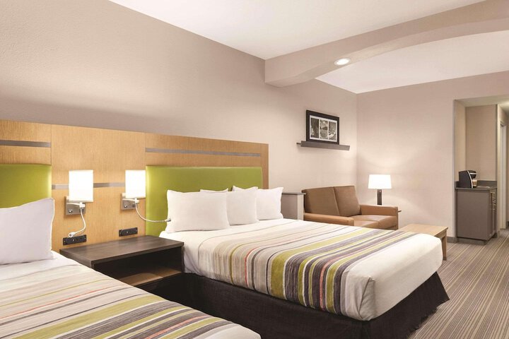 Room 18 of 24