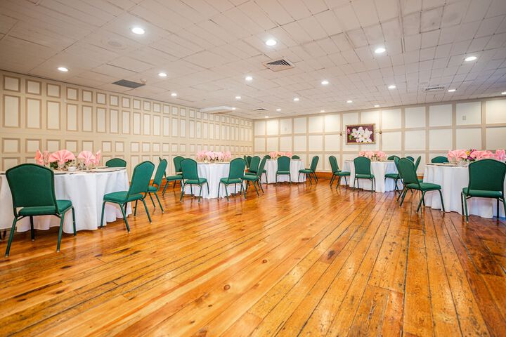 Wayside Inn