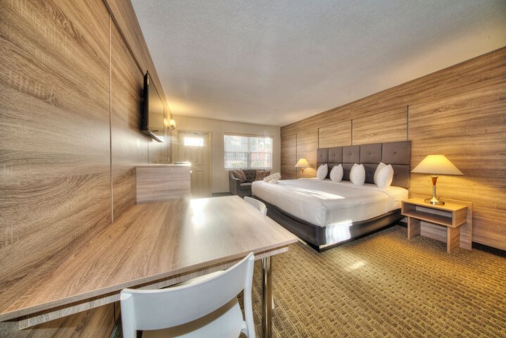 Room 38 of 51
