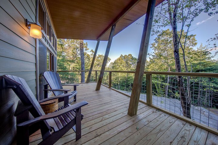 Pilot Cove Forest Lodging