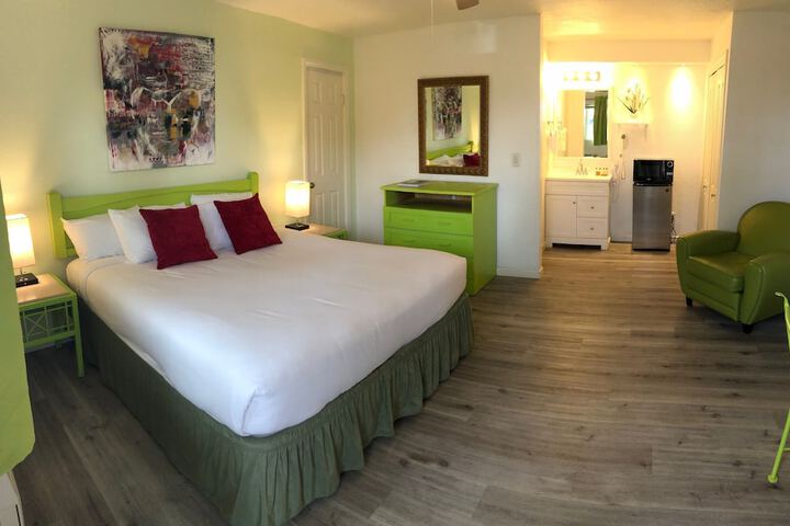 Room 26 of 53
