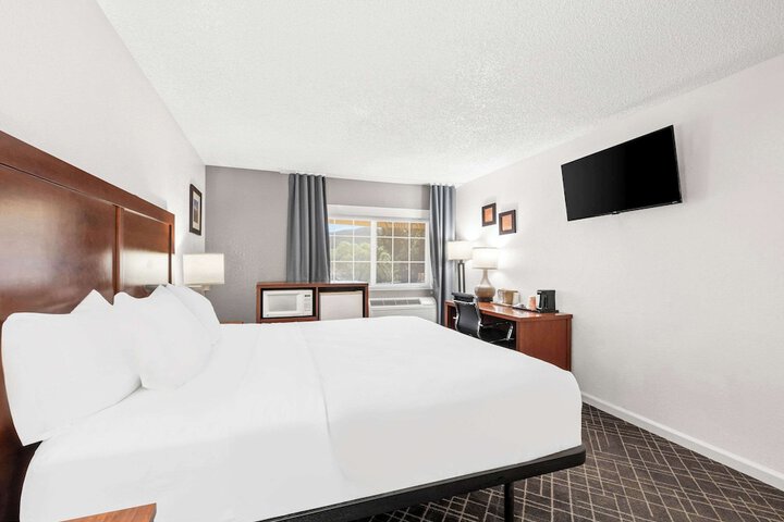 Comfort Inn Yreka I-5