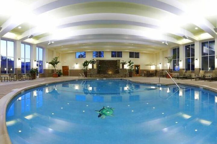 Holiday Inn Resort Lake George - Adirondack Area by IHG
