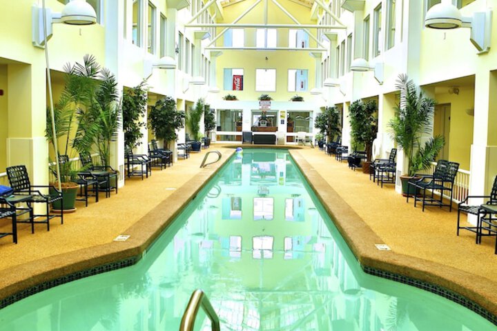 Anchorage Inn and Resort