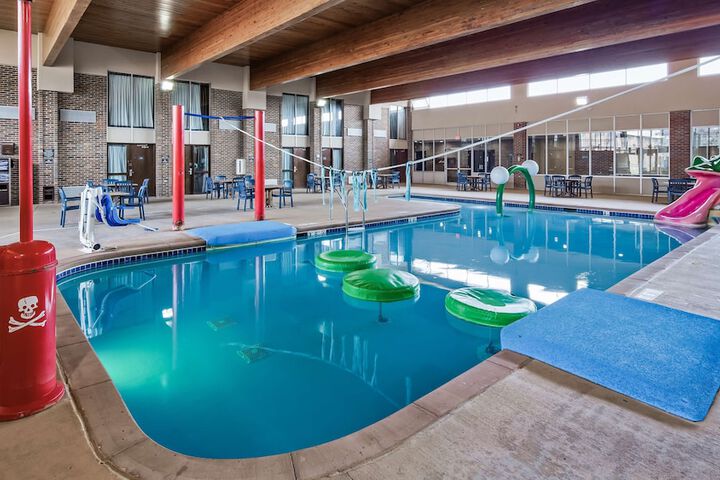 Pool 2 of 30