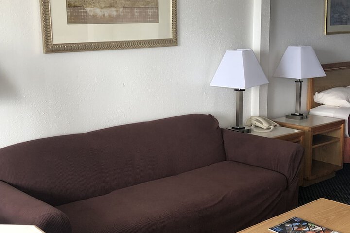 Room 40 of 47