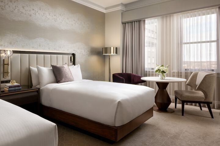 Fairmont Hotel Macdonald