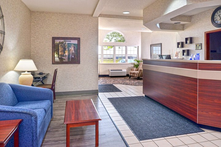 Hotel 4 of 35
