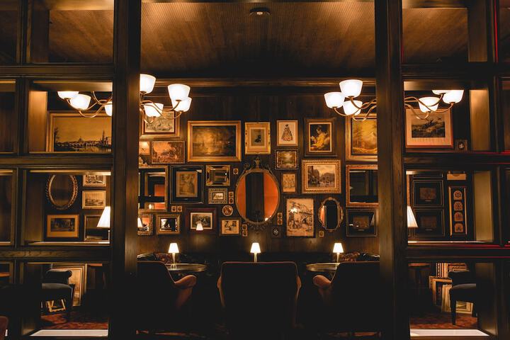Dining 59 of 76