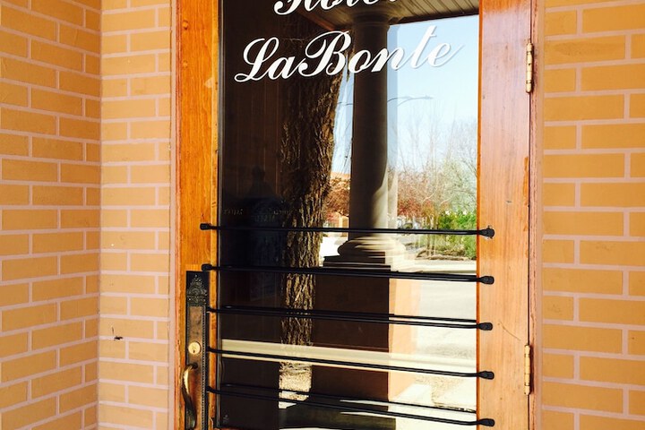 Hotel LaBonte