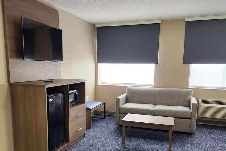 Room 19 of 41