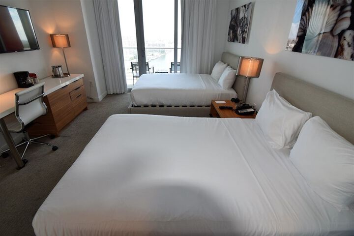 Room 15 of 31