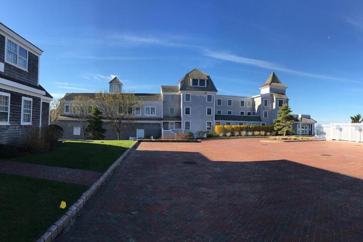 Wychmere Beach Club