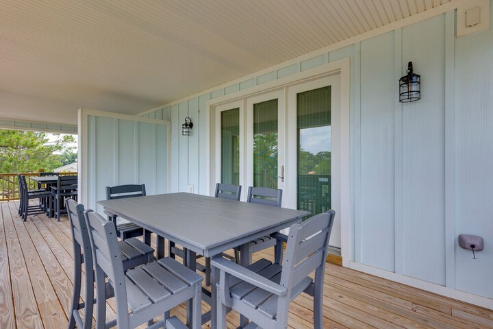 Luxe Family Condo w / Gulf View in Dauphin Island!