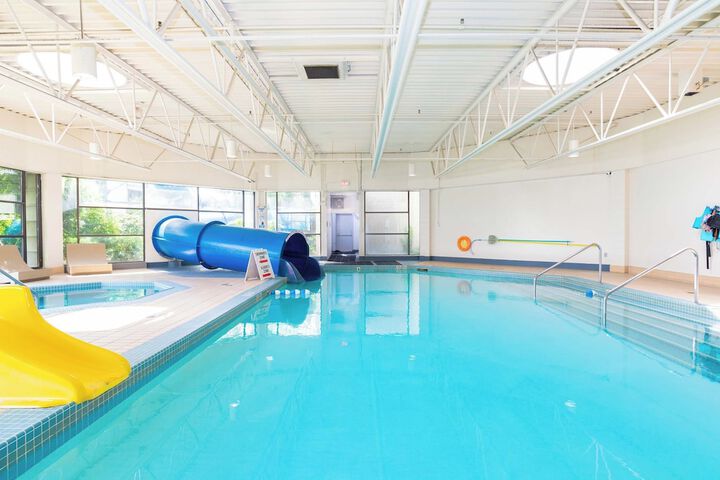 Sandman Signature Vancouver Airport Hotel & Resort