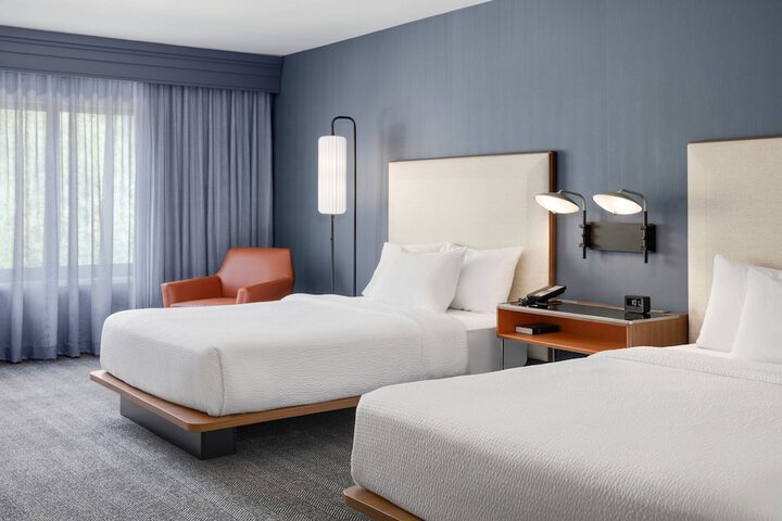 Courtyard by Marriott Portland Airport